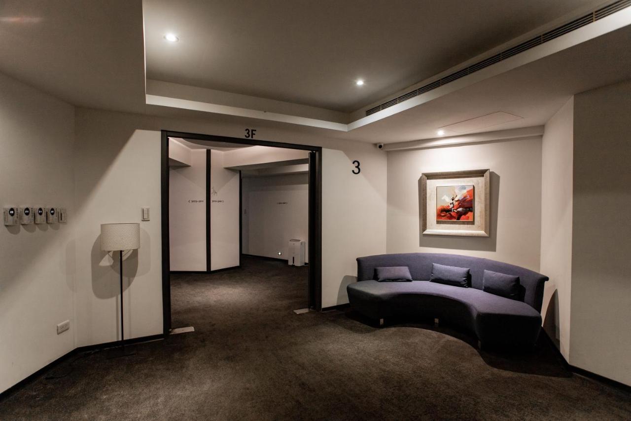 Hub Hotel - Songshan Airport Branch Taipei Exterior photo