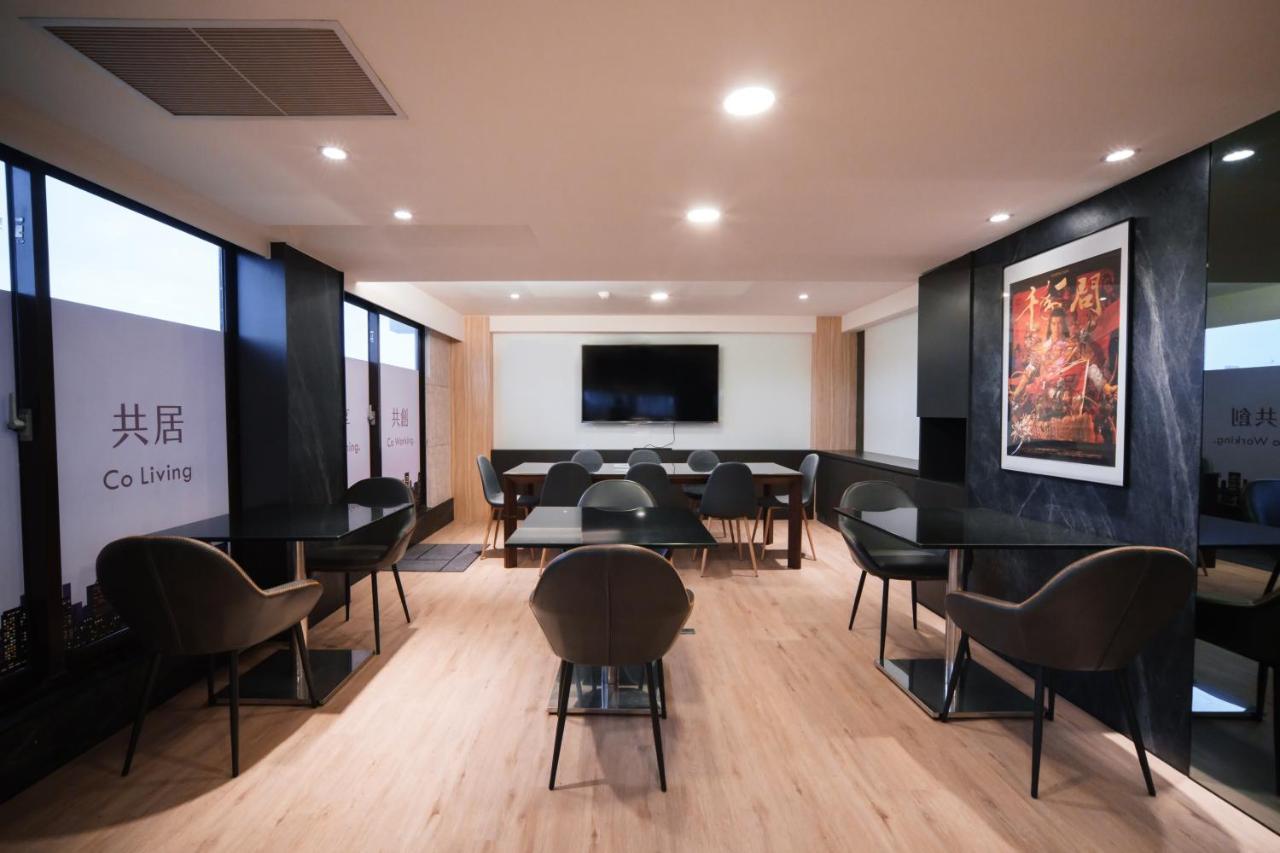 Hub Hotel - Songshan Airport Branch Taipei Exterior photo